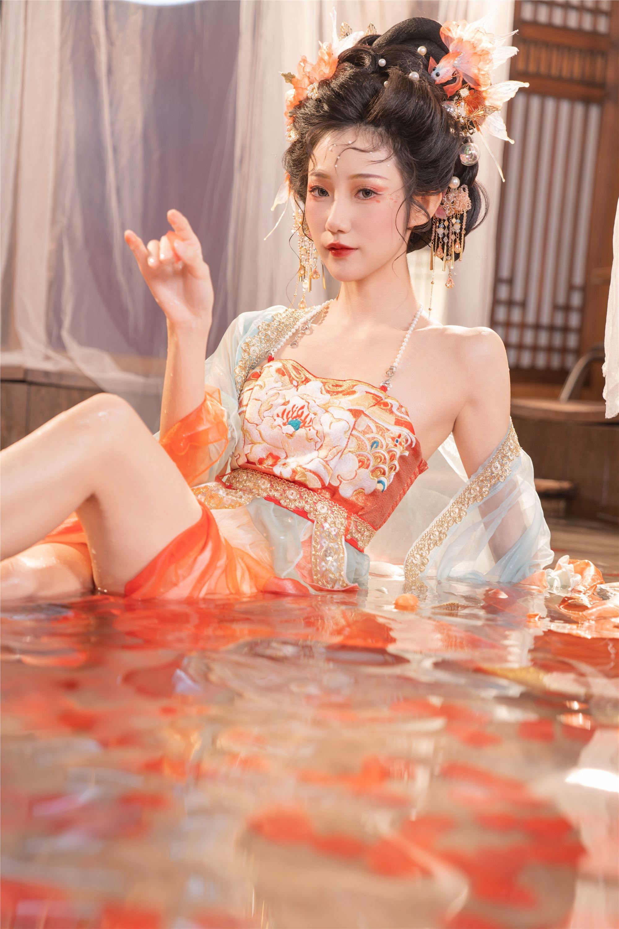 YITUYU艺图语 2025.01.11 月韵花影 o1ne万
